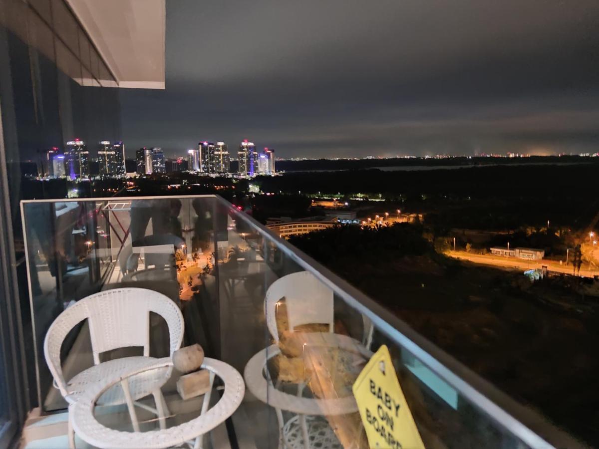 Kumkum Homestay 3 Bedroom Suite 누사자야 외부 사진