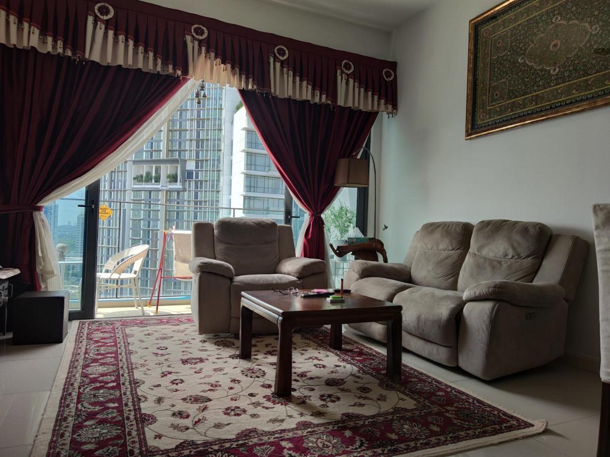 Kumkum Homestay 3 Bedroom Suite 누사자야 외부 사진