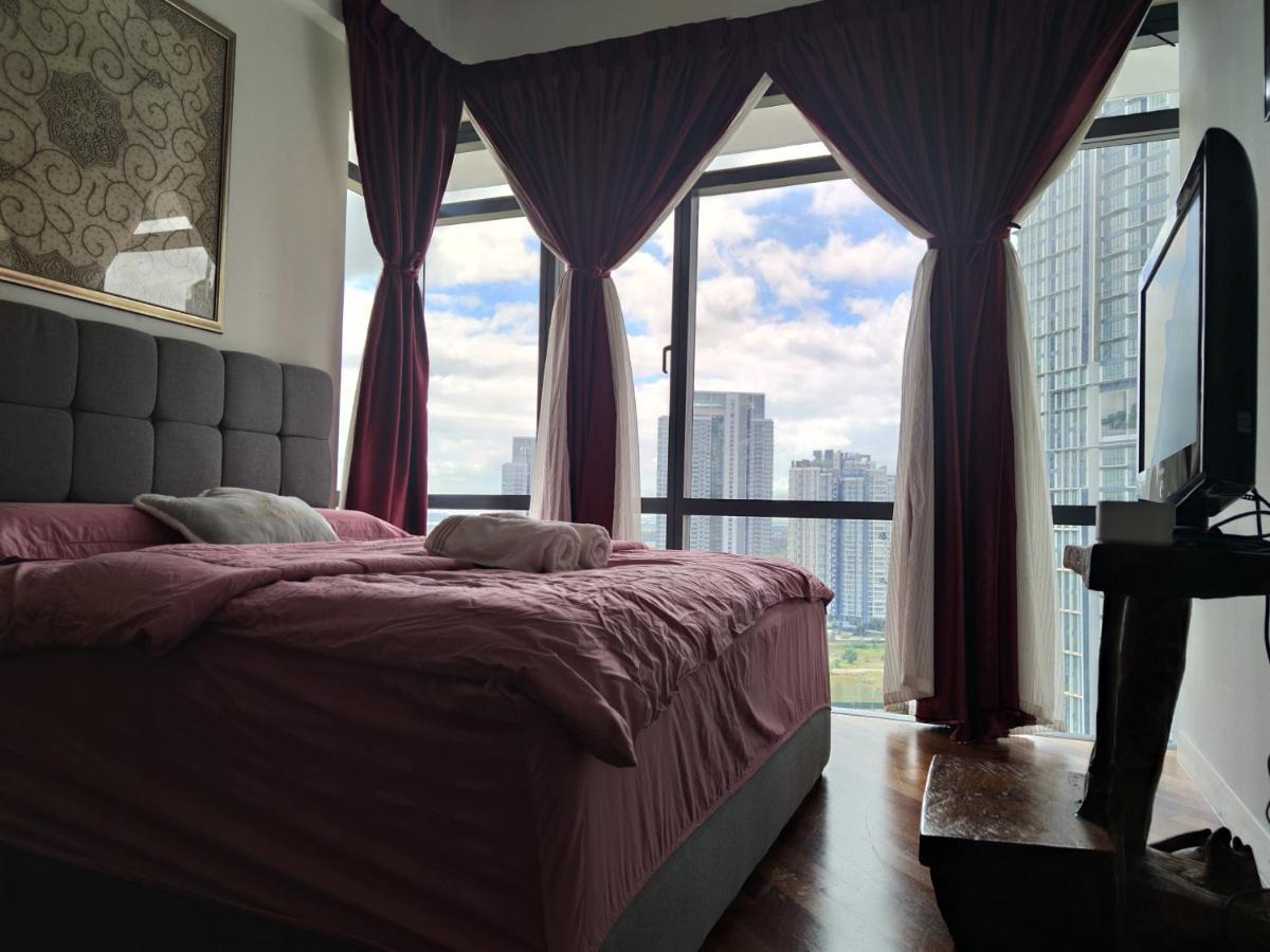 Kumkum Homestay 3 Bedroom Suite 누사자야 외부 사진